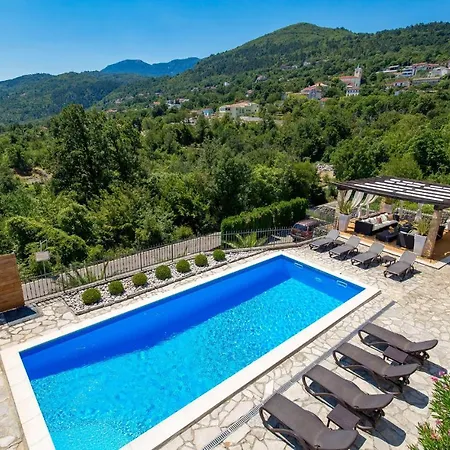 Feriehus Awesome In With Wifi