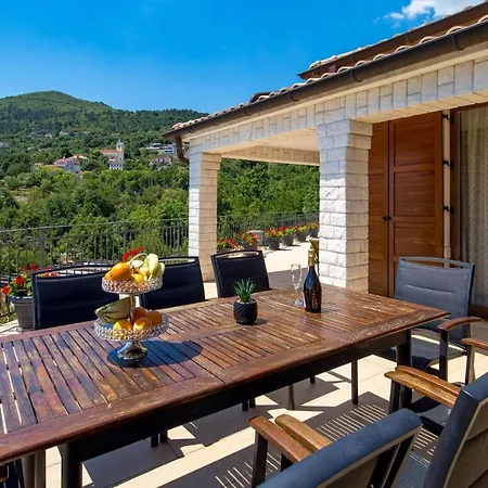 Awesome In With Wifi Vakantiehuis Veprinac