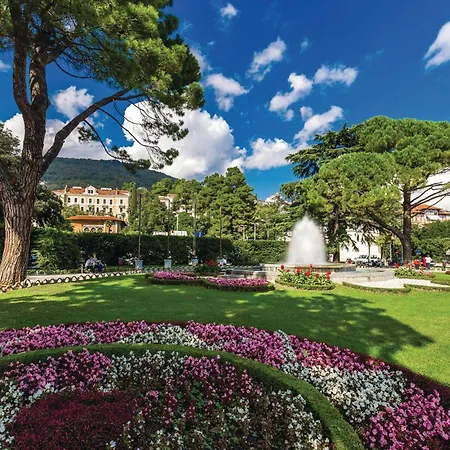 Feriehus Awesome In With Wifi